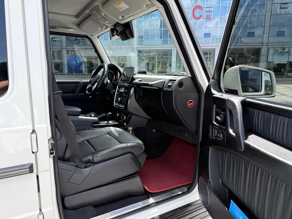 Mercedes-Benz G-Class — миниатюра 10
