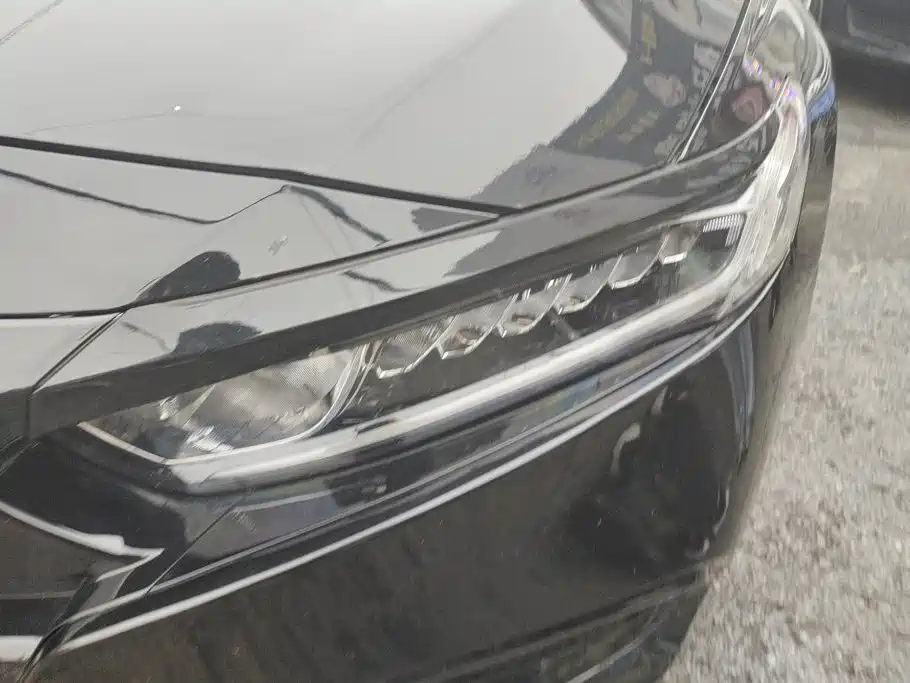 Honda Accord — миниатюра 5