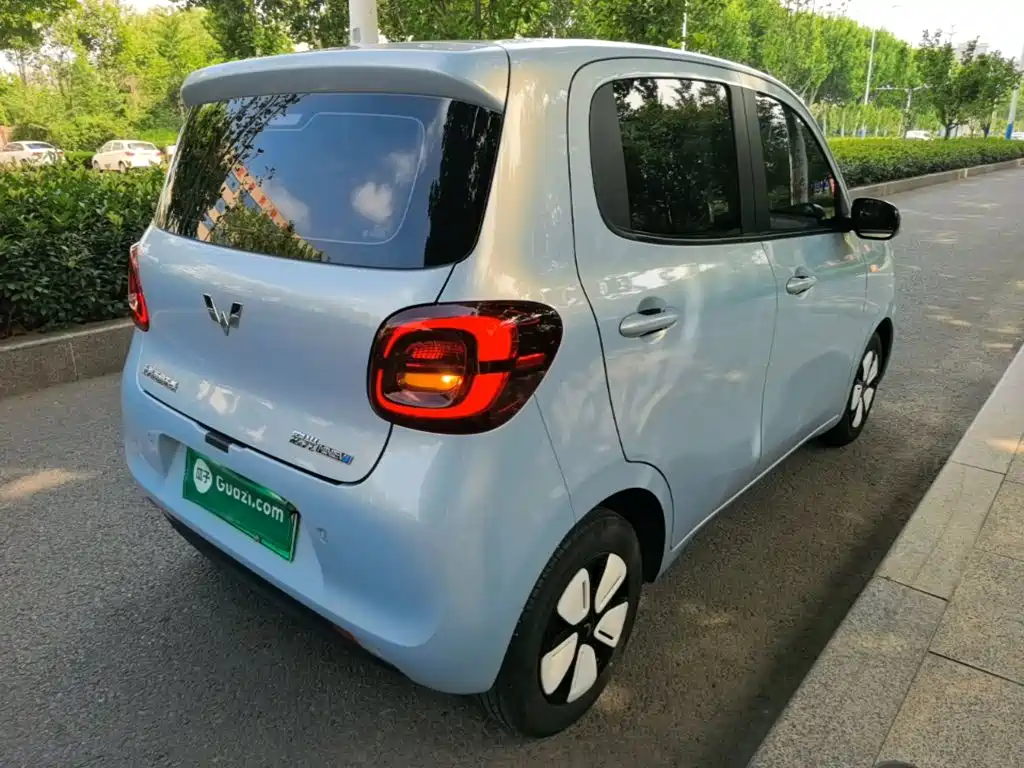 Wuling MINIEV — миниатюра 7