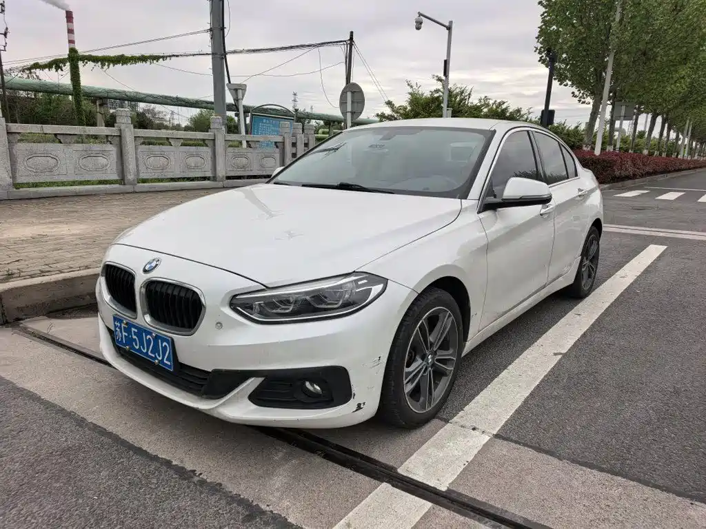 BMW 1 Series 2019