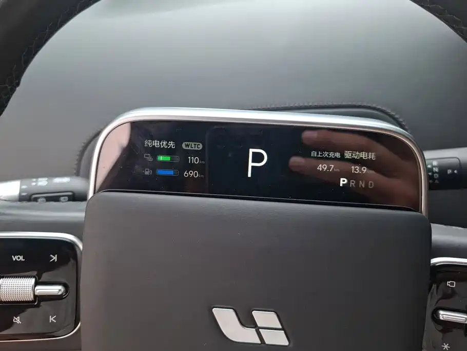 Li Auto Li L8 — миниатюра 14