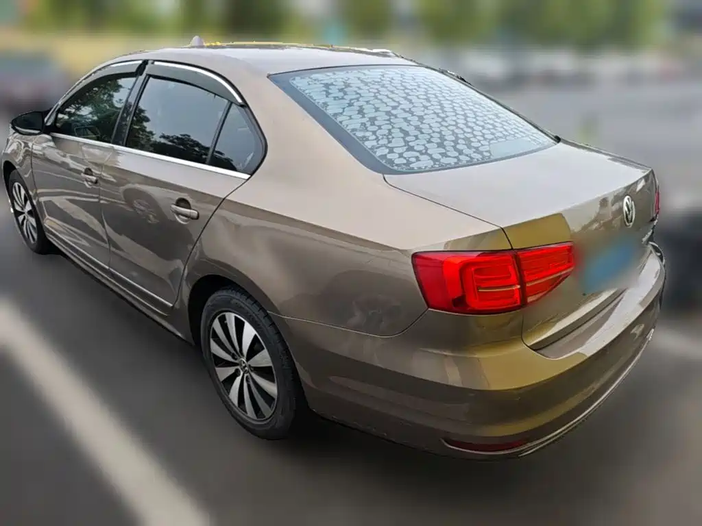 Volkswagen Sagitar — миниатюра 25