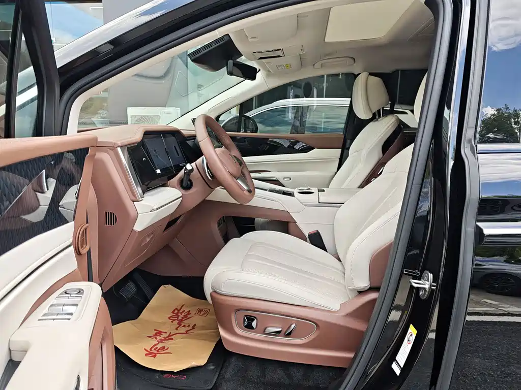 BYD Xia — миниатюра 7