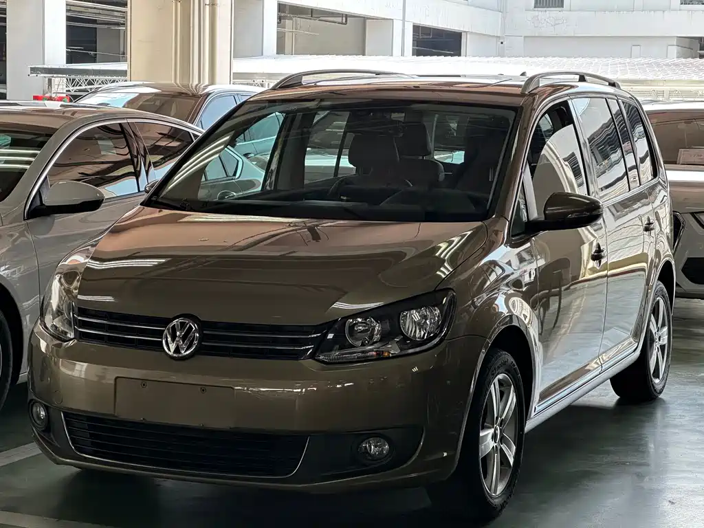 Купить Volkswagen Touran