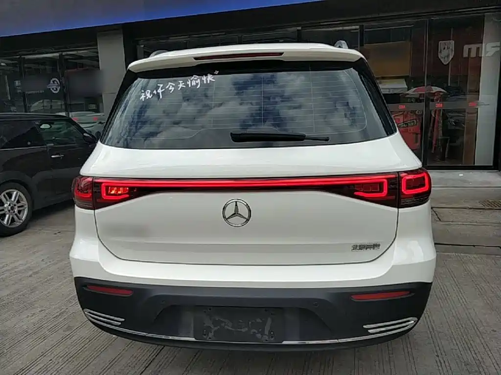 Mercedes-Benz EQB — миниатюра 6