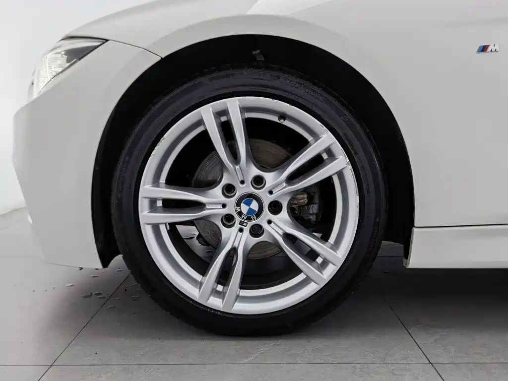 BMW 3 Series — миниатюра 17