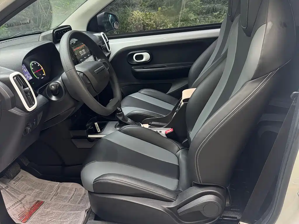 Roewe Clever — миниатюра 11