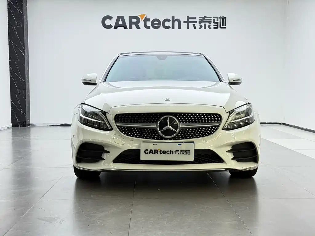 Mercedes-Benz C-Class — миниатюра 3