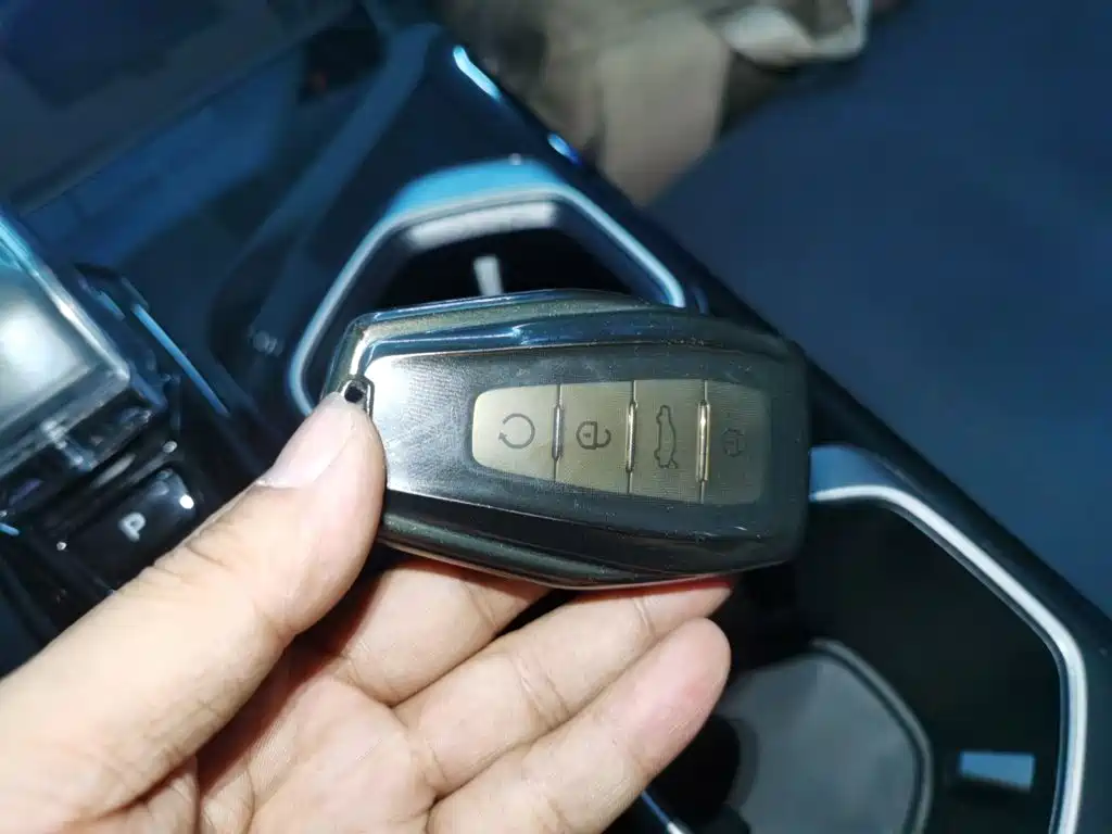 Geely Boyue L — миниатюра 9