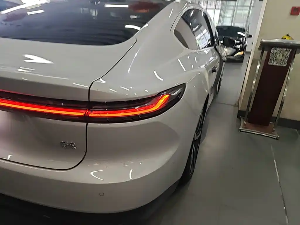 NIO ET7 — миниатюра 8
