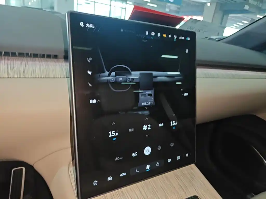NIO ET7 — миниатюра 13