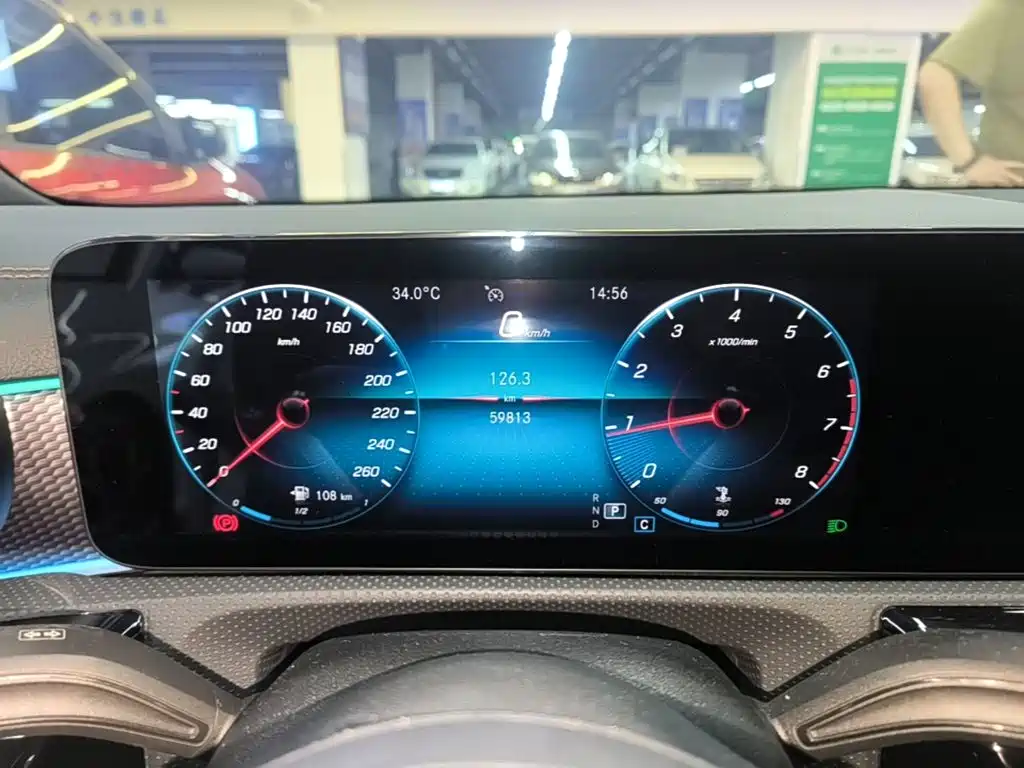 Mercedes-Benz A-Class — миниатюра 12