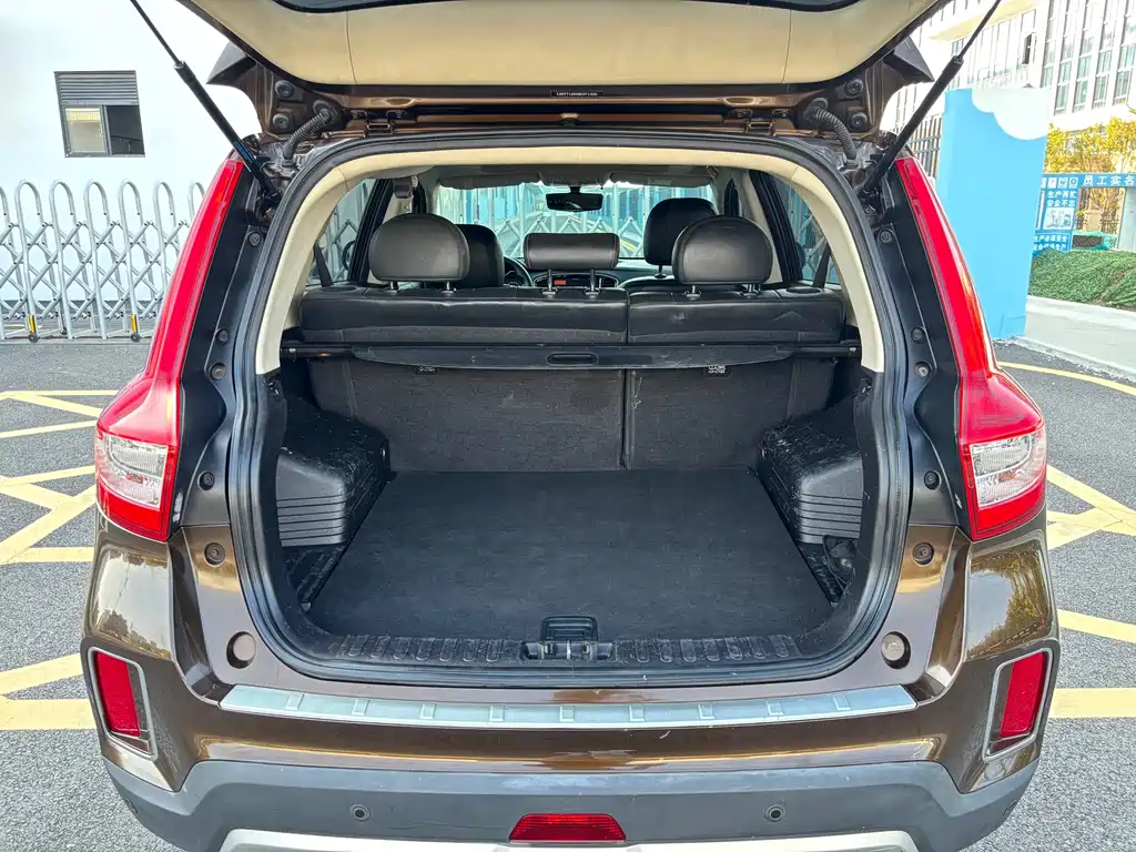 GEELY AUTOMOBILE VISION X6