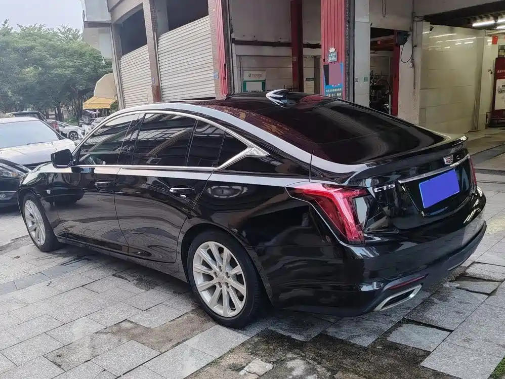 Cadillac CT5 — миниатюра 5