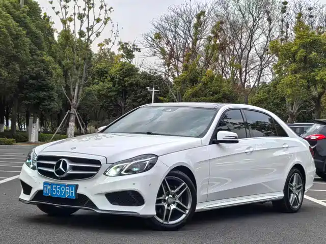 MERCEDES-BENZ E CLASS
