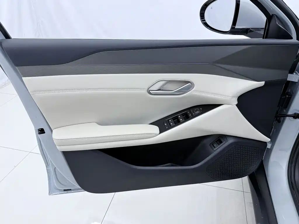BYD Qin L — миниатюра 16