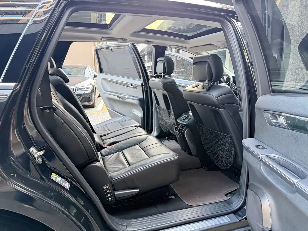 Mercedes-Benz R-Class — миниатюра 11