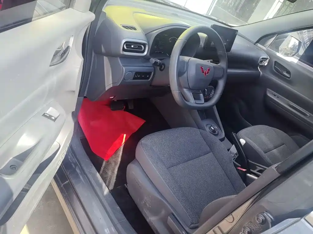 Wuling Hongguang EV — миниатюра 16