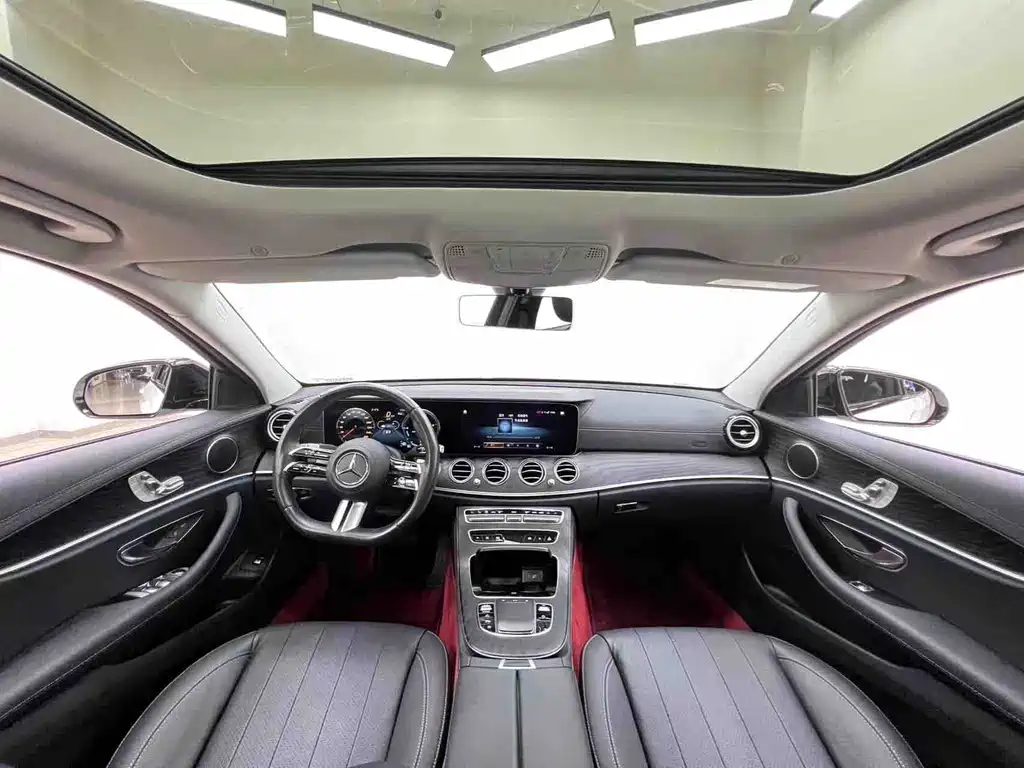 Mercedes-Benz E-Class (Import) — миниатюра 13