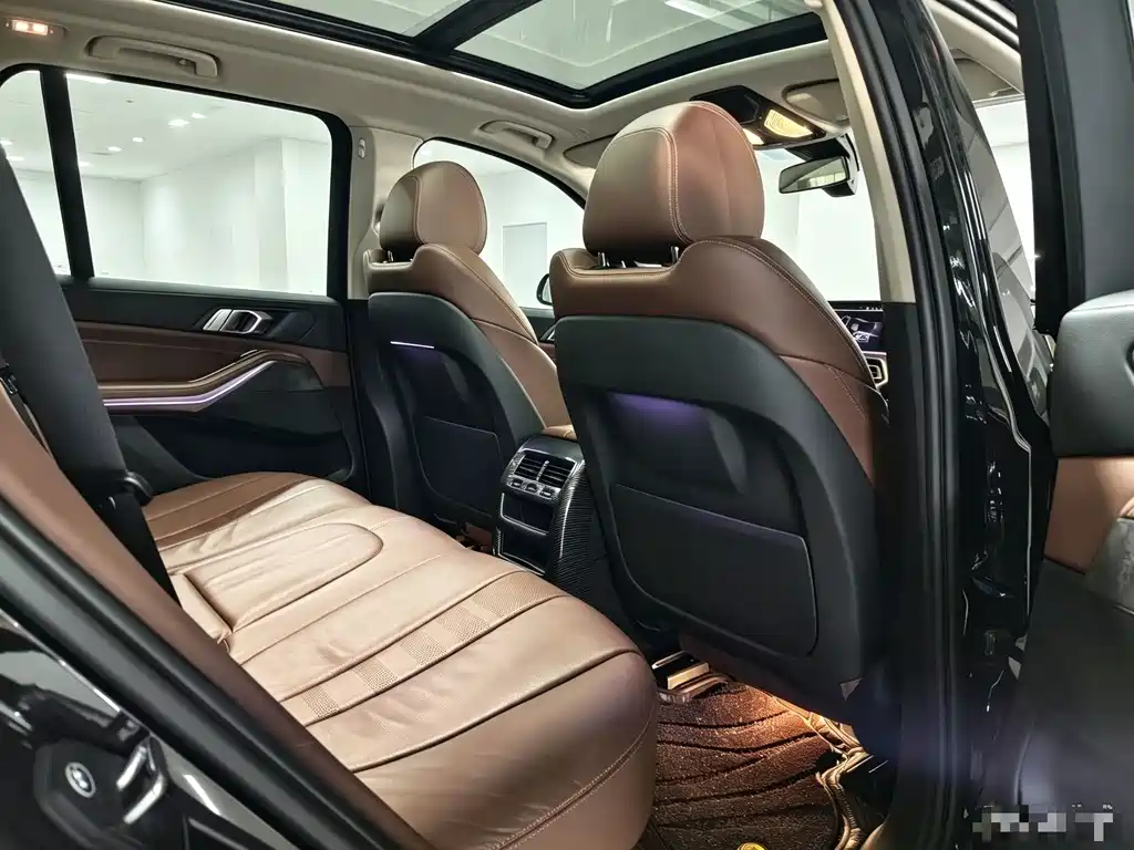 BMW X5 (Import) — миниатюра 12