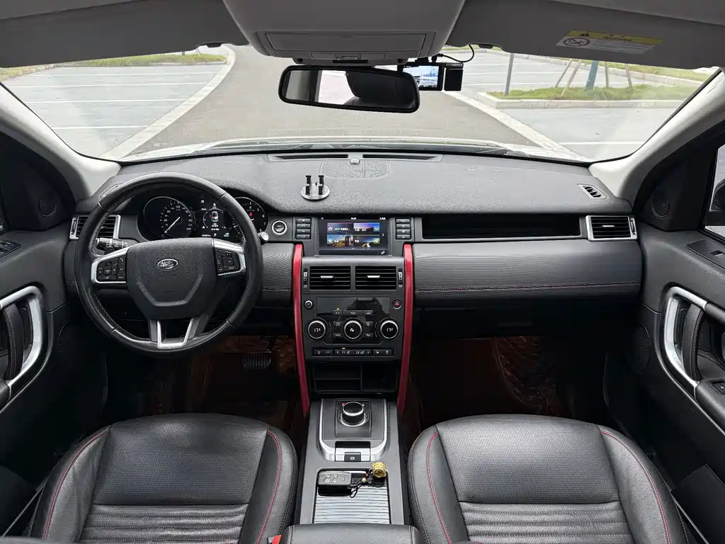 Land Rover Discovery Sport — миниатюра 6