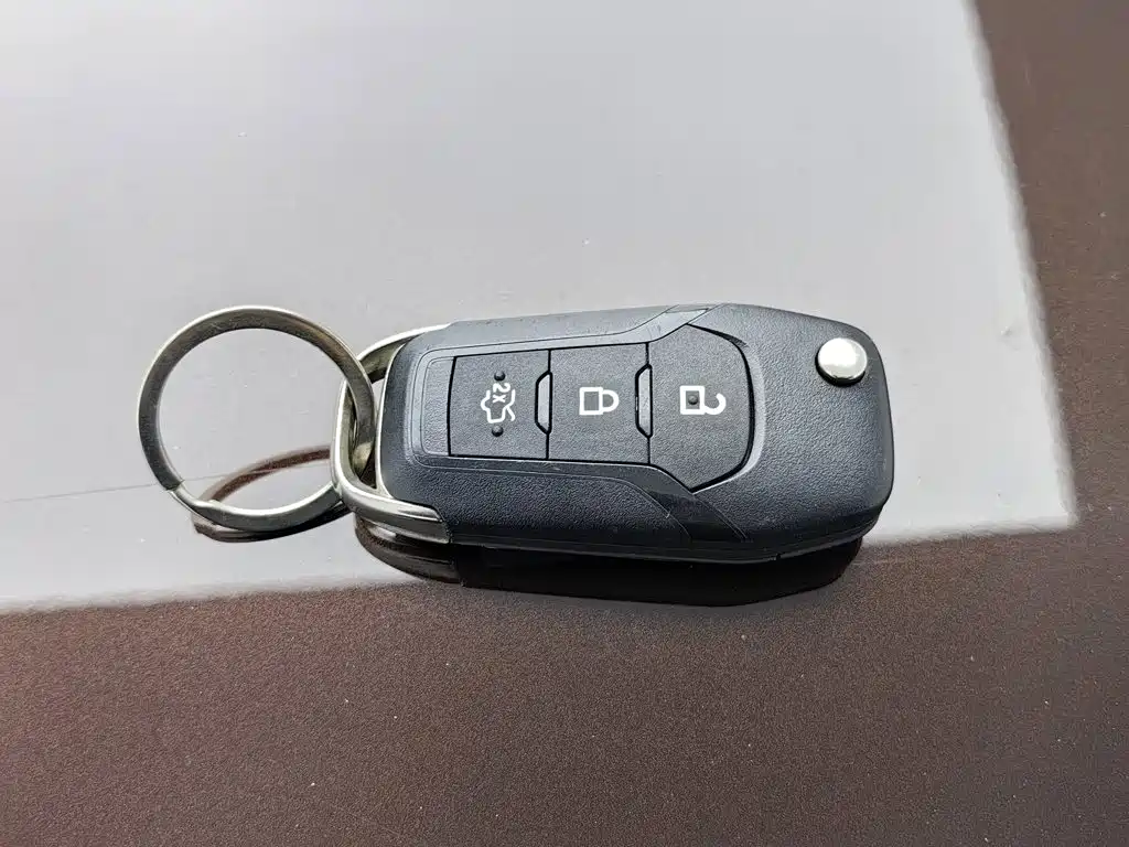 Ford Everest — миниатюра 19