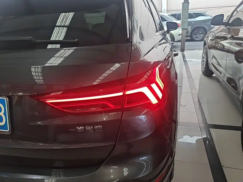Audi Q3 — миниатюра 8