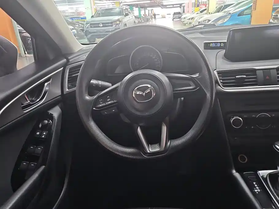 Mazda 3 Axela — миниатюра 15