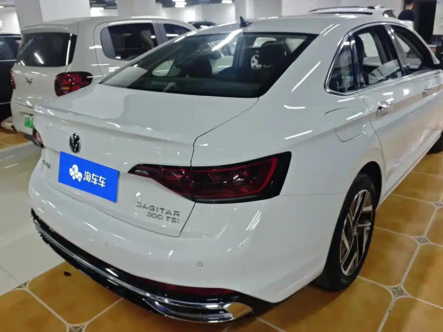 Volkswagen Sagitar — миниатюра 3