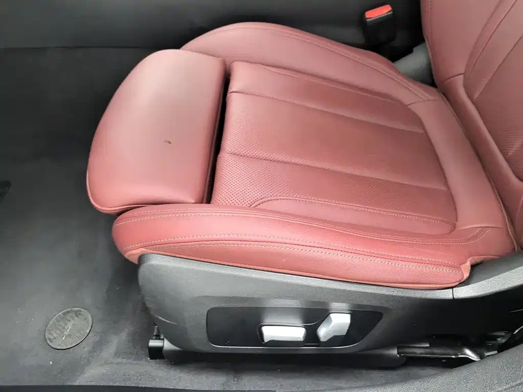 BMW i4 — миниатюра 20
