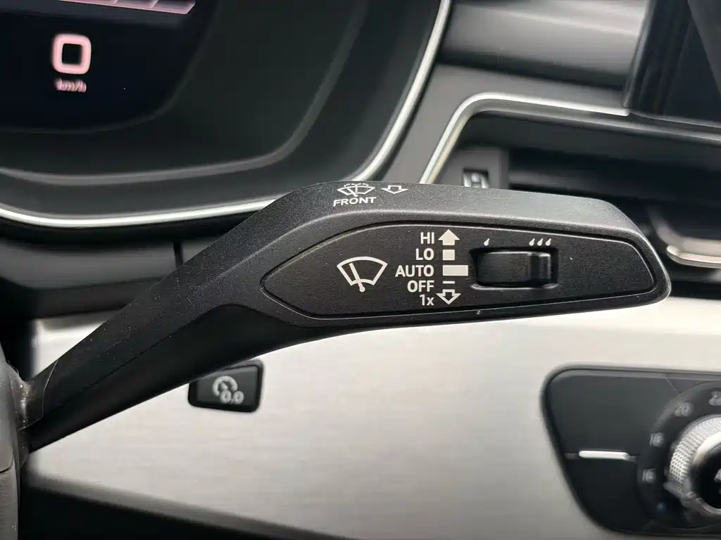 Audi A4L — миниатюра 16