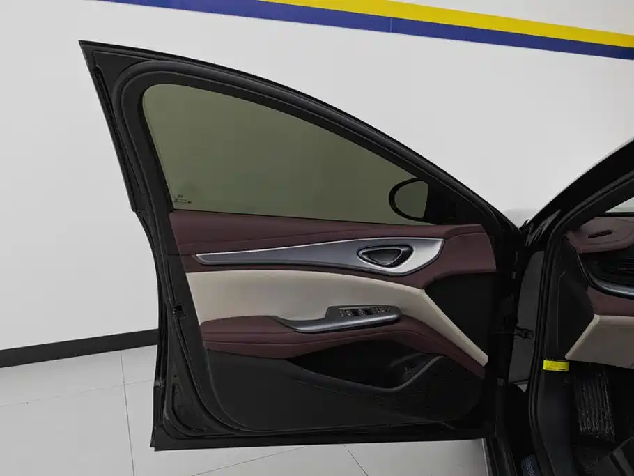 BYD Seal 07 DM-i — миниатюра 7