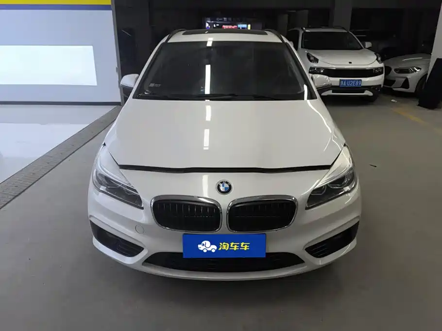 BMW 2 Series Active Tourer (Import) — миниатюра 2