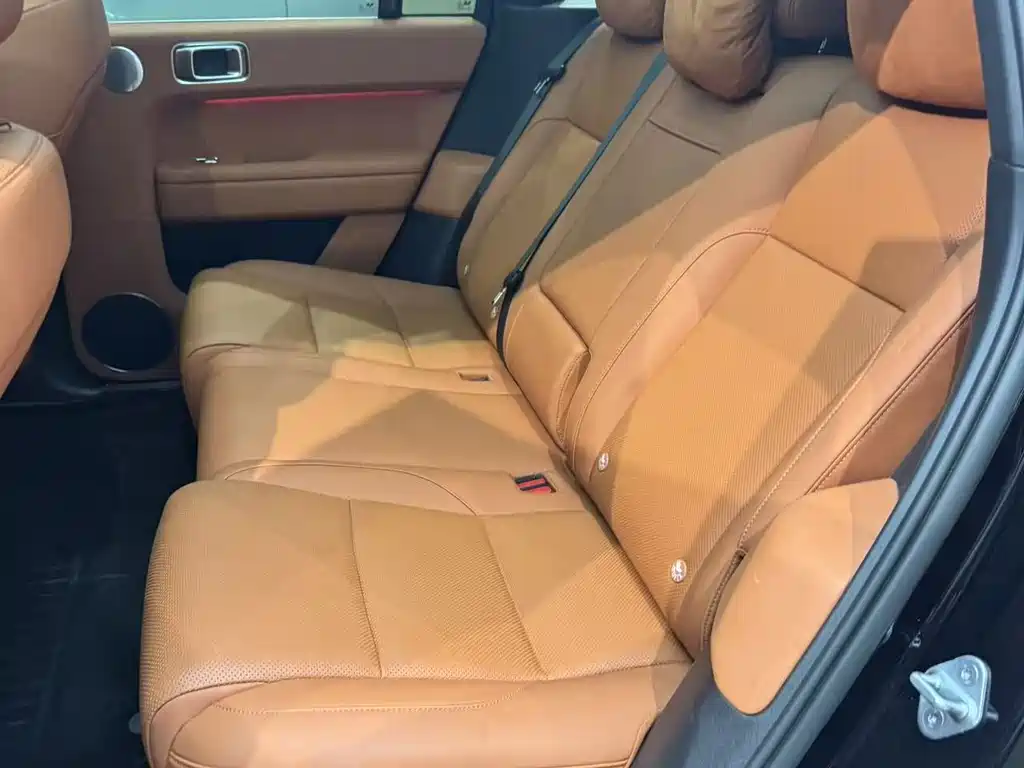 Li Auto Li L6 — миниатюра 10