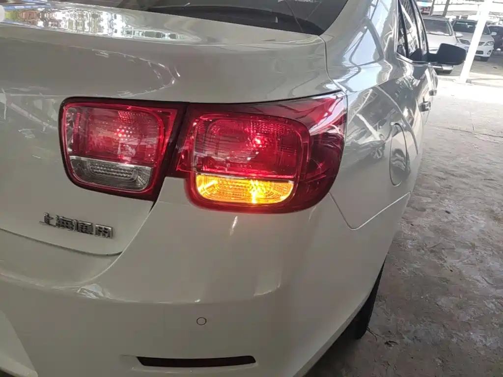 Chevrolet Malibu — миниатюра 8