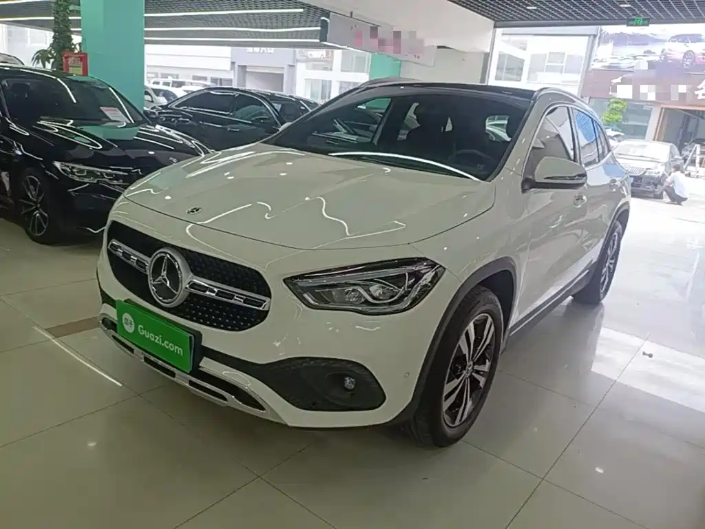 Mercedes-Benz GLA — миниатюра 2