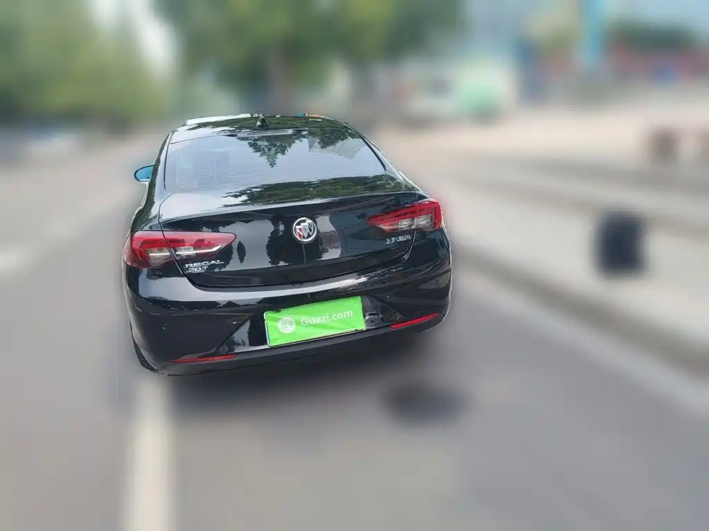 Buick Regal — миниатюра 4