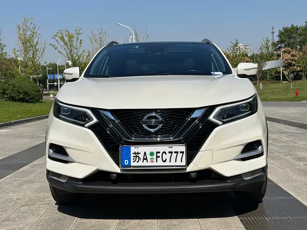 Nissan Qashqai 2022 — фото 2