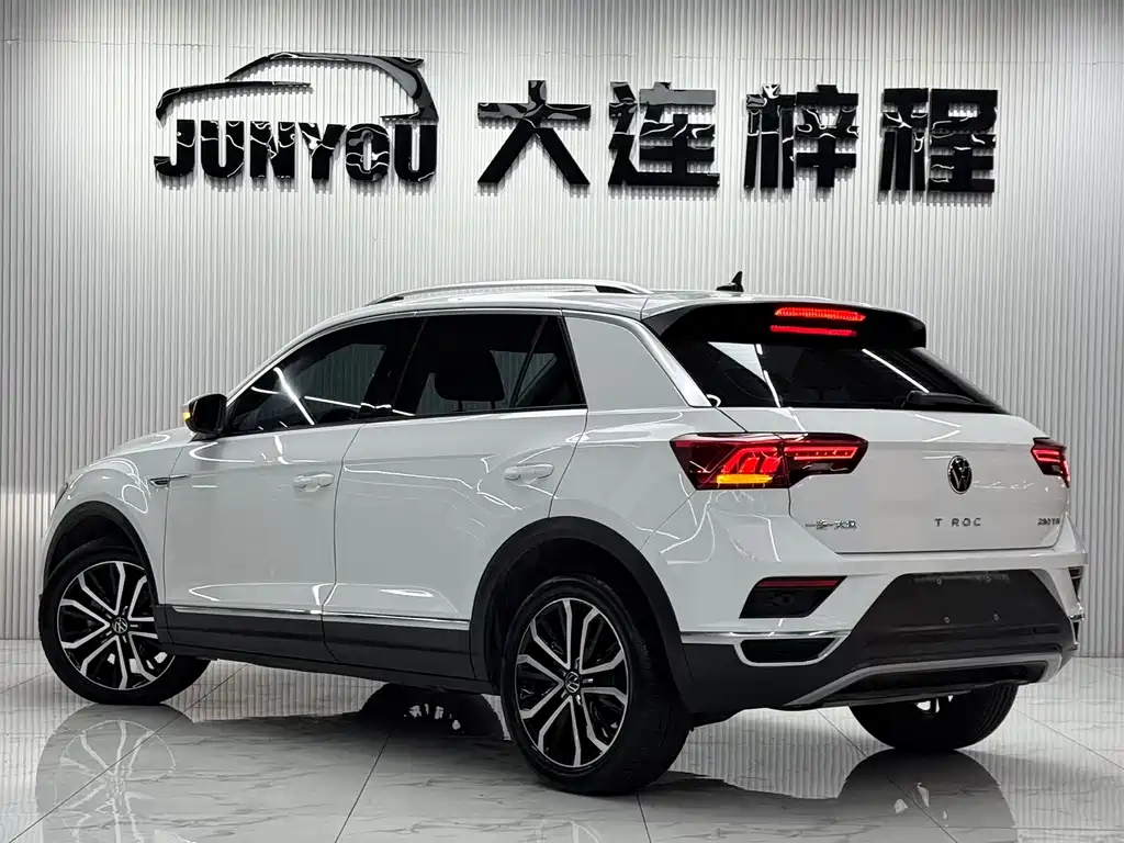 Volkswagen T-Roc — миниатюра 6