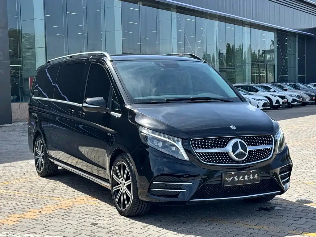 Mercedes-Benz V-Class — миниатюра 7