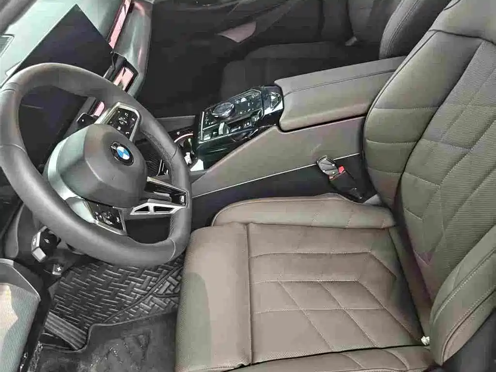 BMW 5 Series (Import) — миниатюра 5
