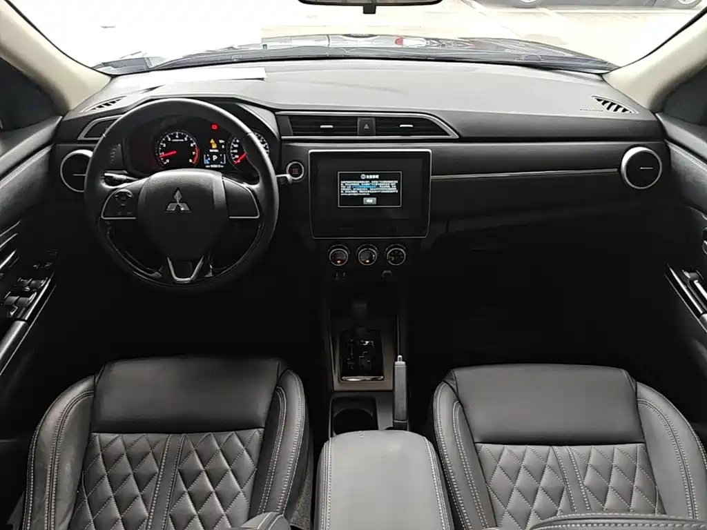 Mitsubishi ASX — миниатюра 10