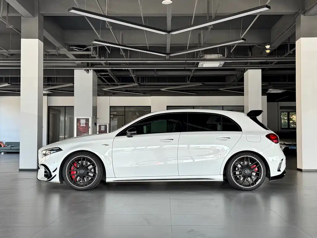 Mercedes-Benz A-Class AMG (Import) — миниатюра 3