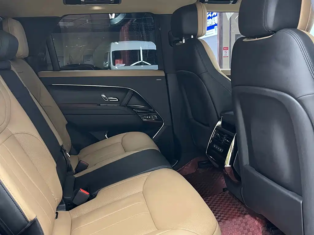 Land Rover Sport — миниатюра 12