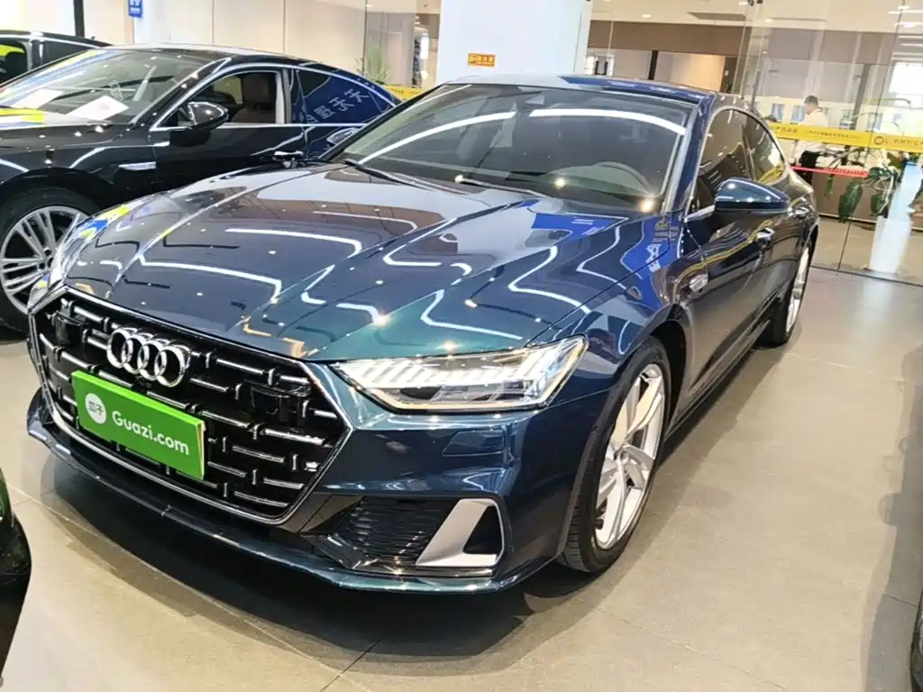 奥迪A7L 2024款 45TFSI quattro S-line 见远型 流晶套装 2024