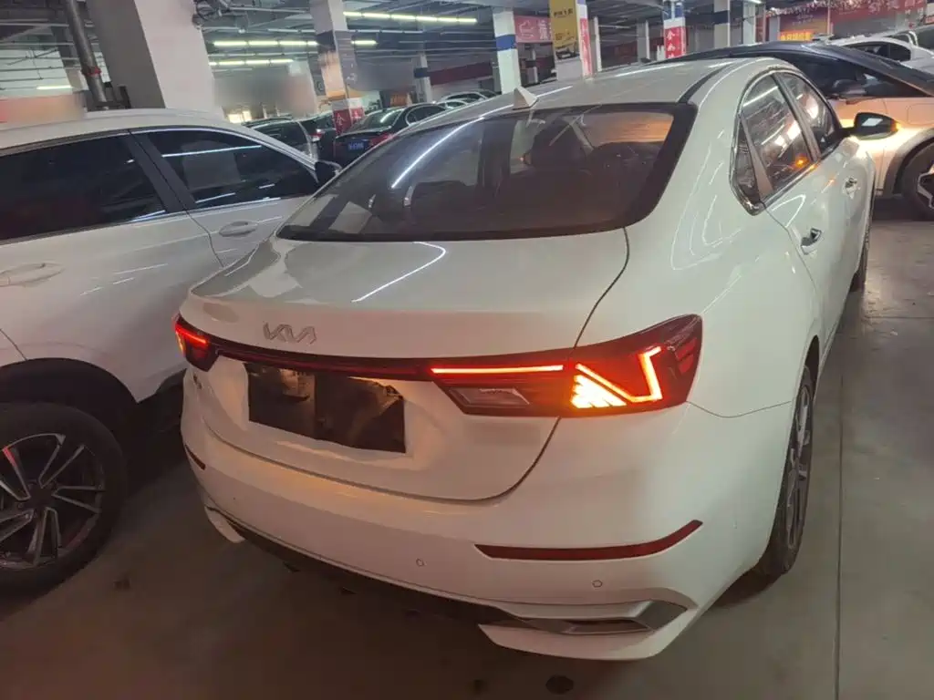 Kia K3 — миниатюра 6