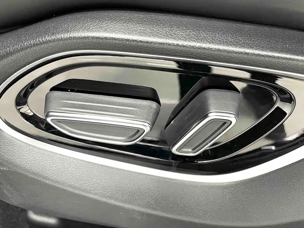 GAC Motor Trumpchi M6 — миниатюра 7