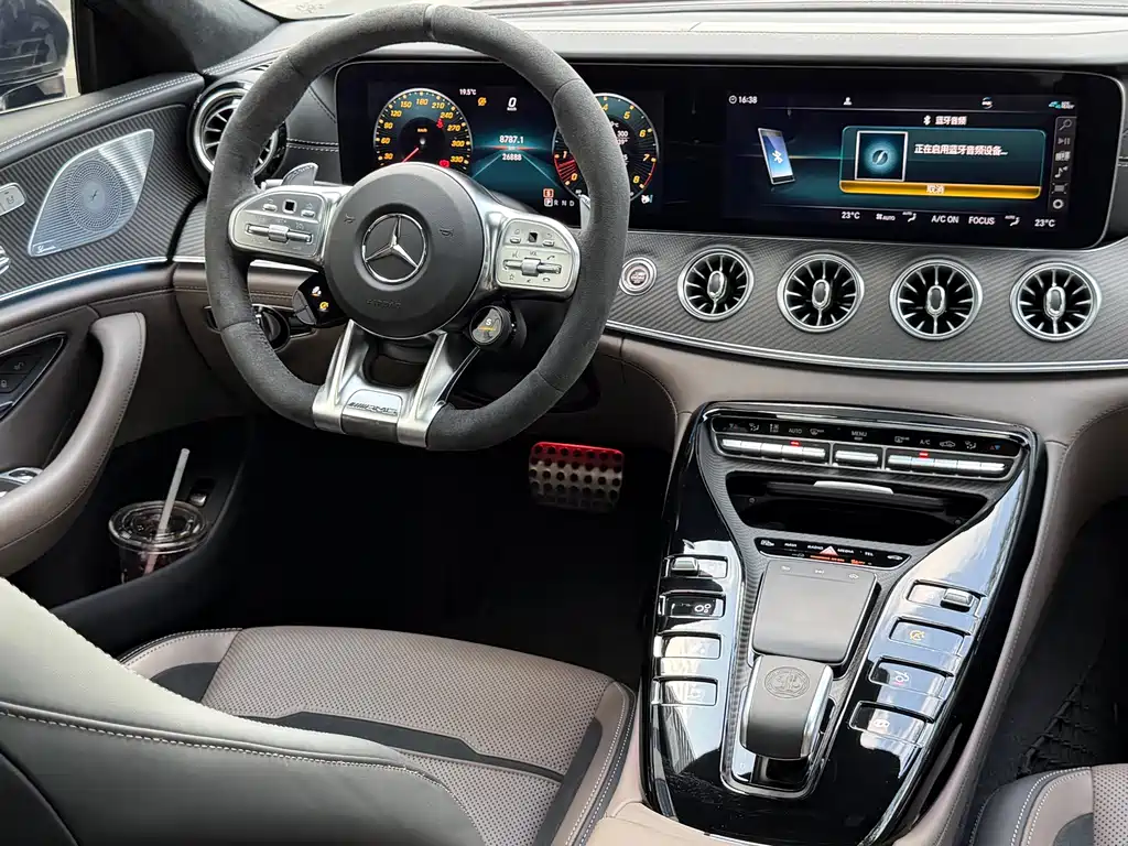 MERCEDES-BENZ AMG GT