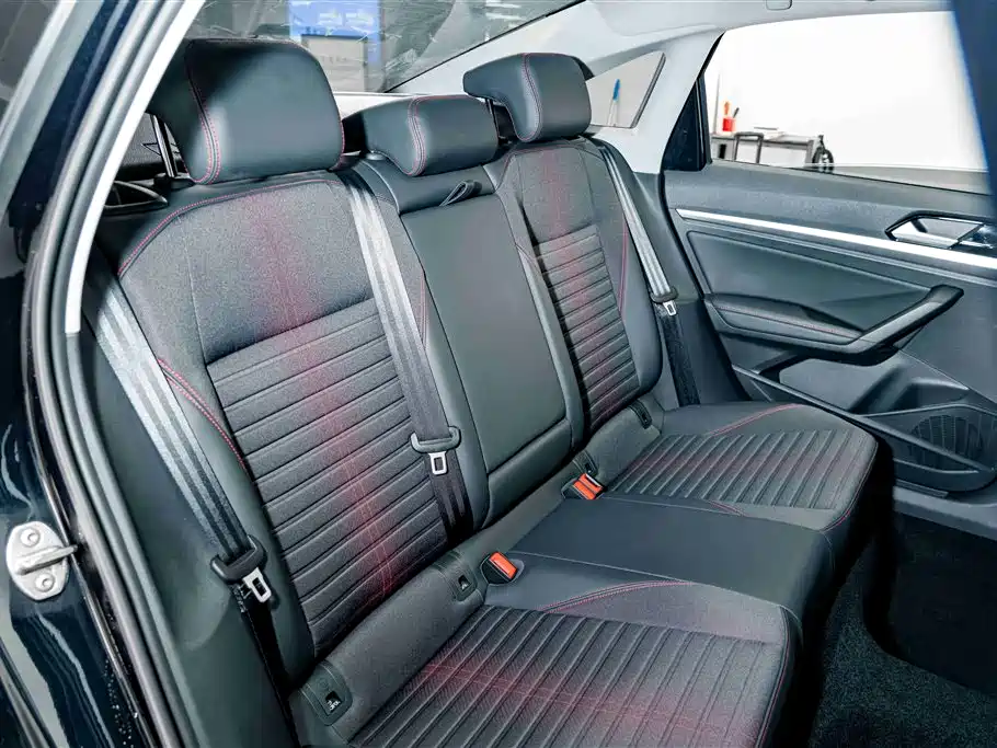 Volkswagen Lavida — миниатюра 21