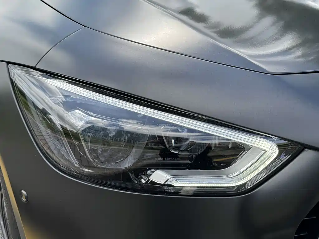 MERCEDES-BENZ AMG GT